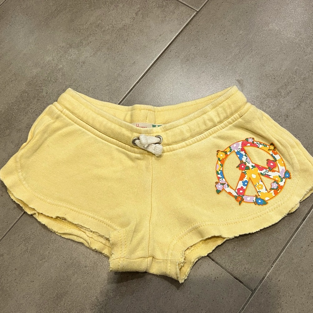 Vintage Havana girls flowery peace yellow shorts